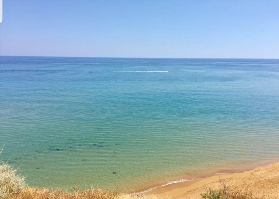 Camping Due Mari Villa Ovile la Marinella Exterior foto