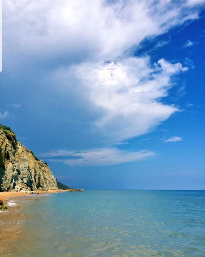 Camping Due Mari Villa Ovile la Marinella Exterior foto
